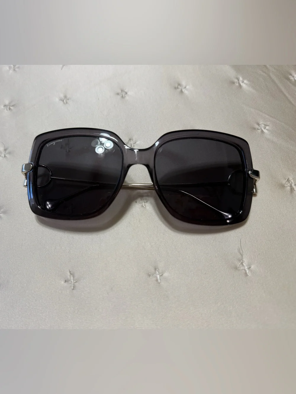 Ferragamo Classic Rectangular Women's Sunglasses in Dark Gray